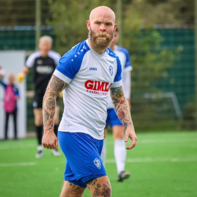 Ásgeir Börkur - Fylkis ferillinn þjakaður af minnimáttarkennd.