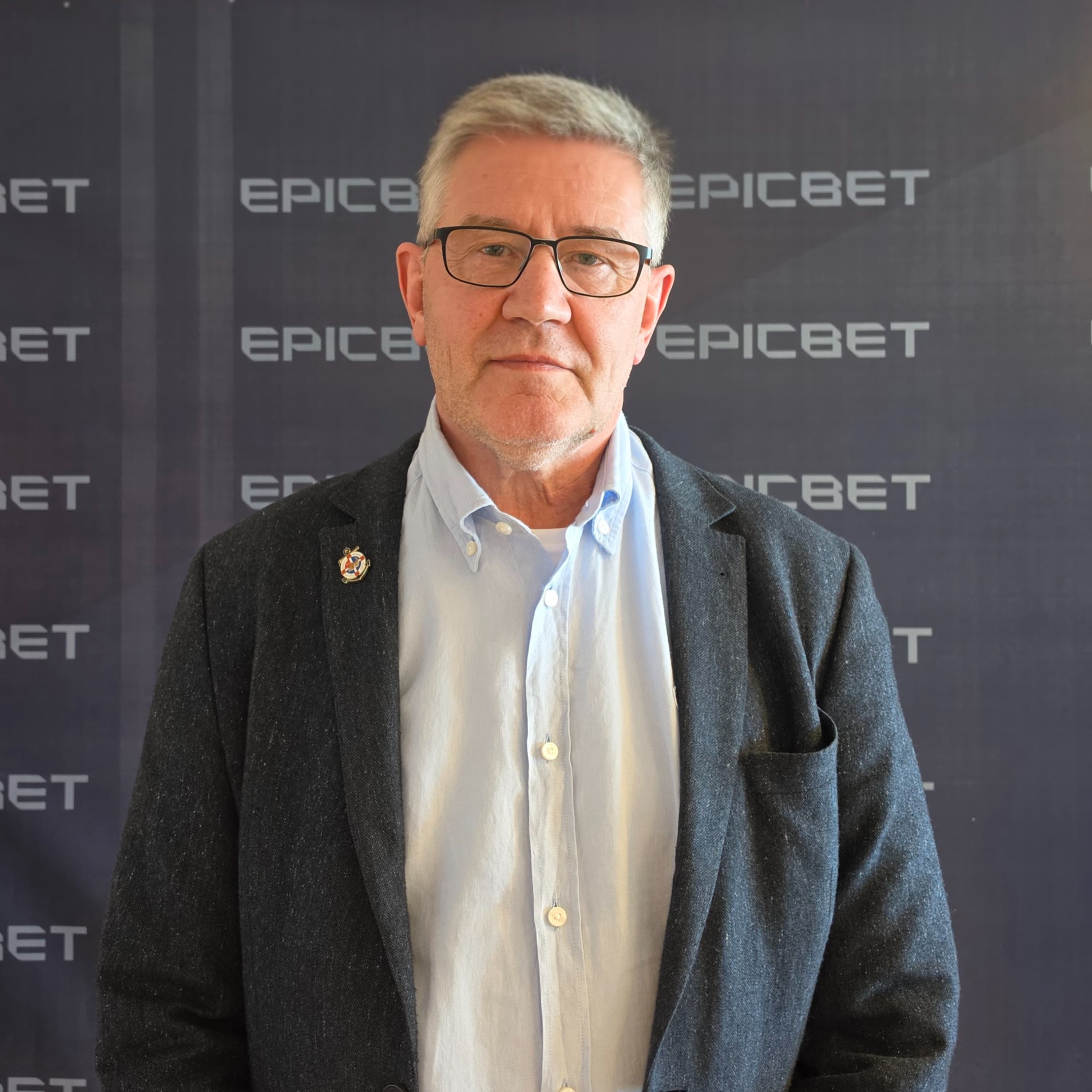 #414 – Kaffispjall – Björn Valur Gíslason